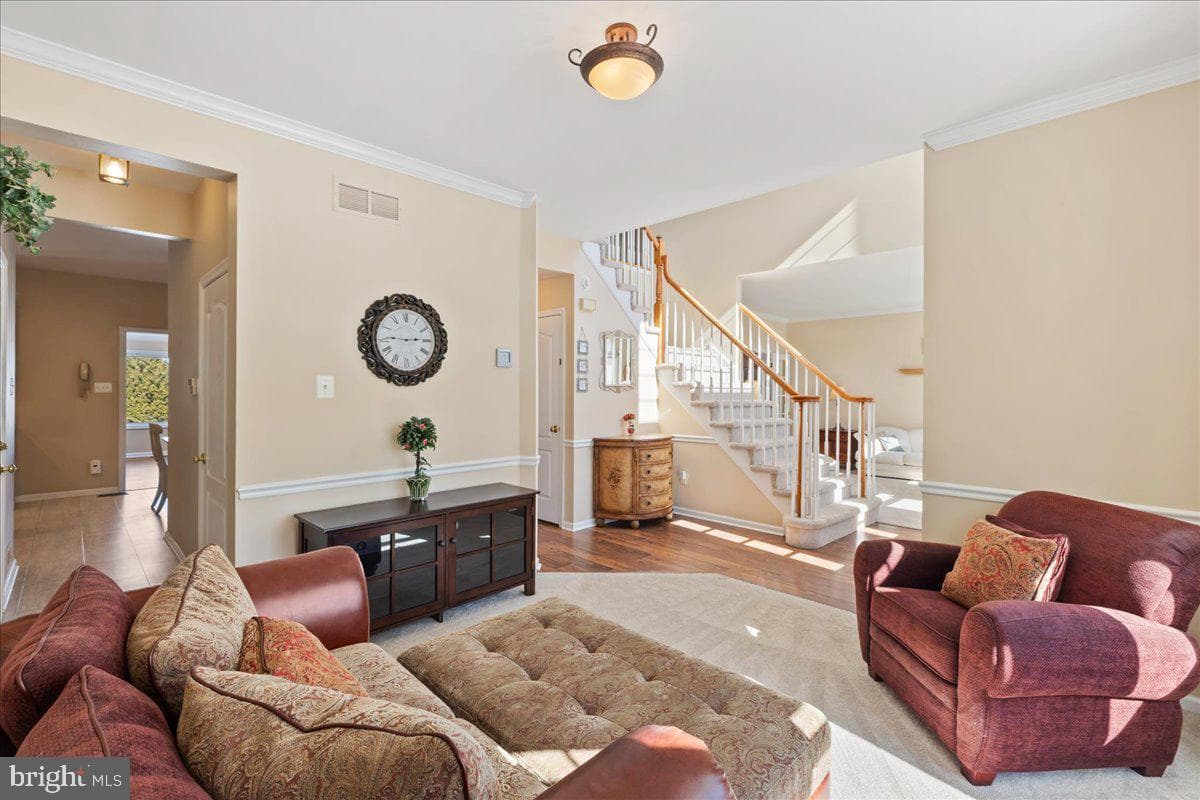 131 Nottingham Drive photo 8