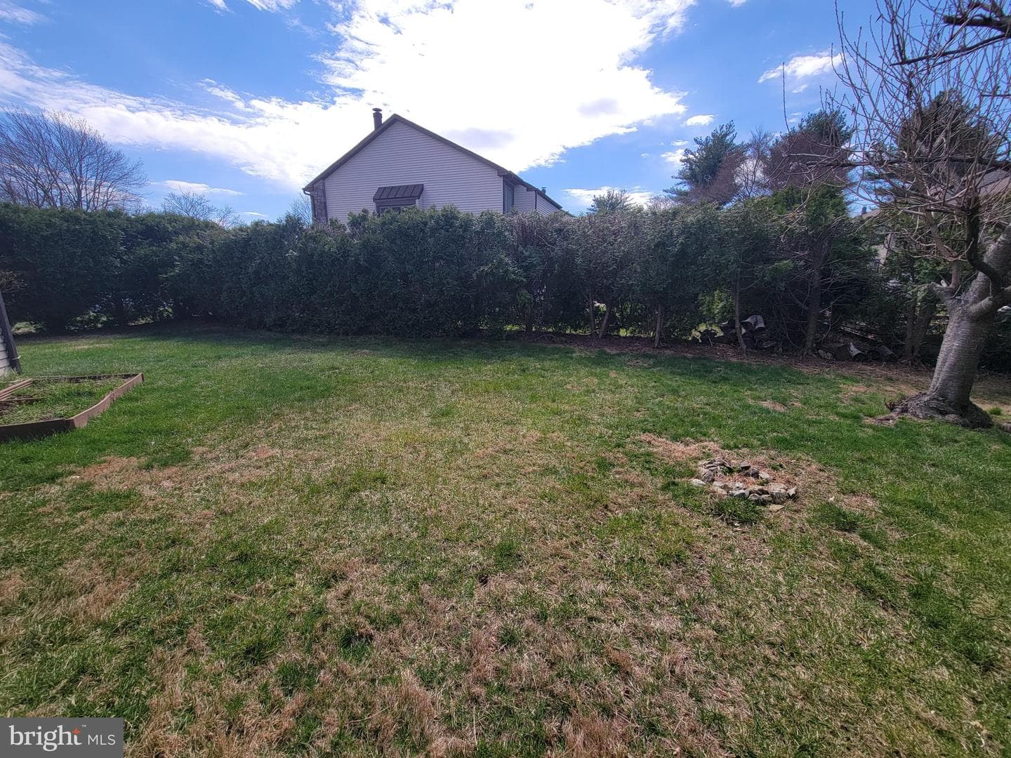 710 Trowbridge Drive photo 33