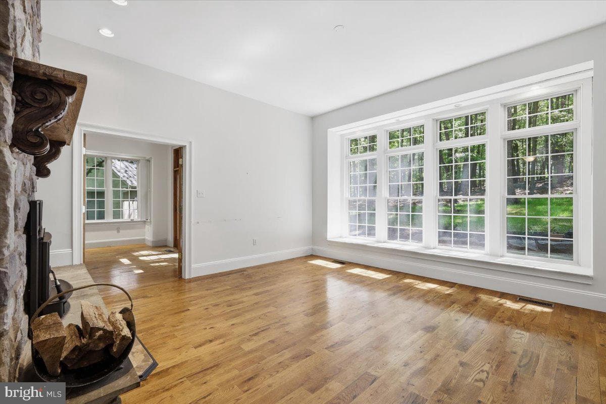 7044 Ely Road photo 25