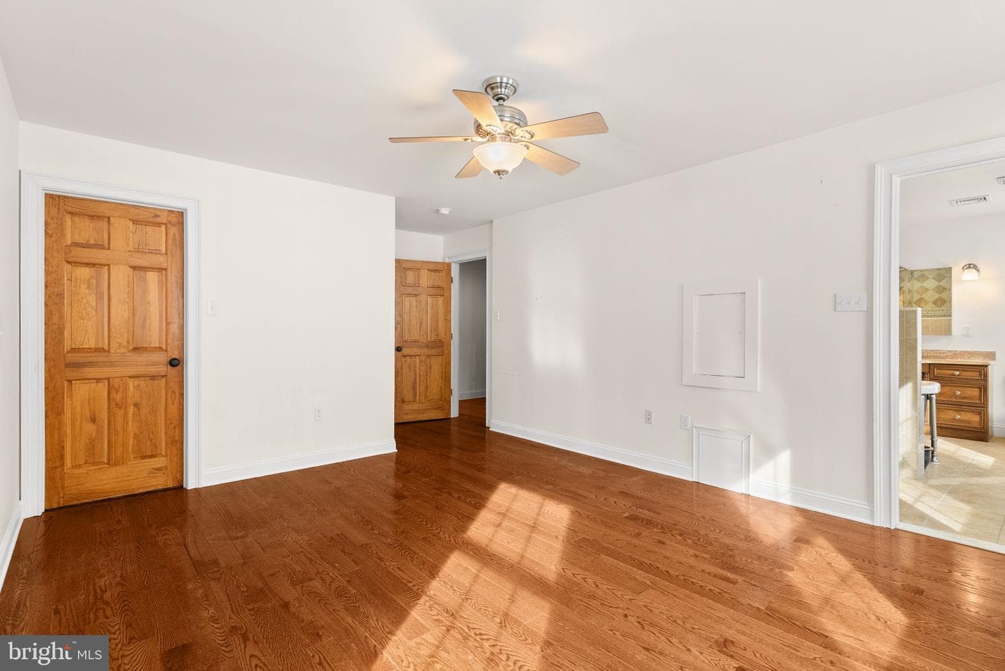 7044 Ely Road photo 39