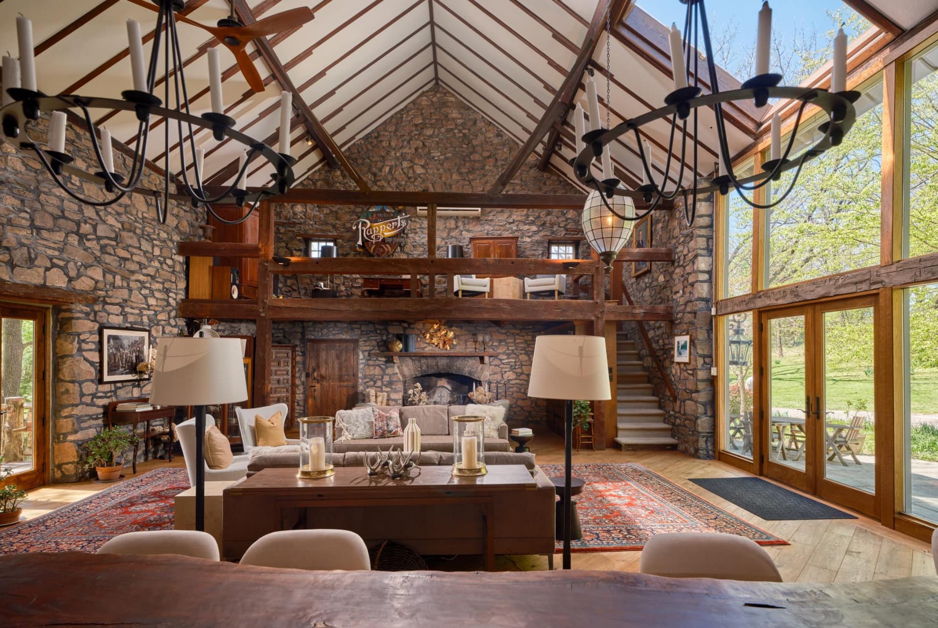 6990 Phillips Mill Road, New Hope