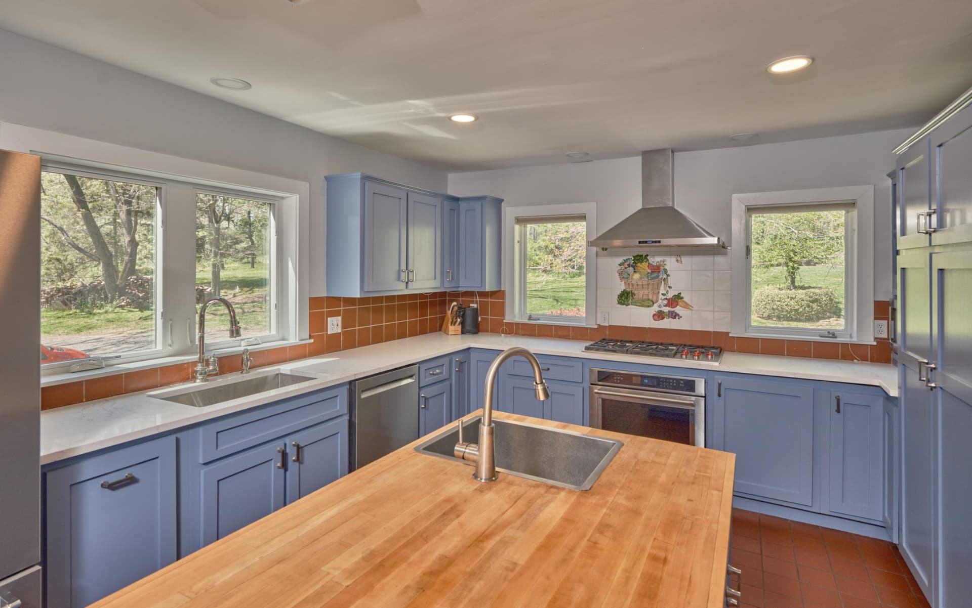 6990 Phillips Mill Road photo 16