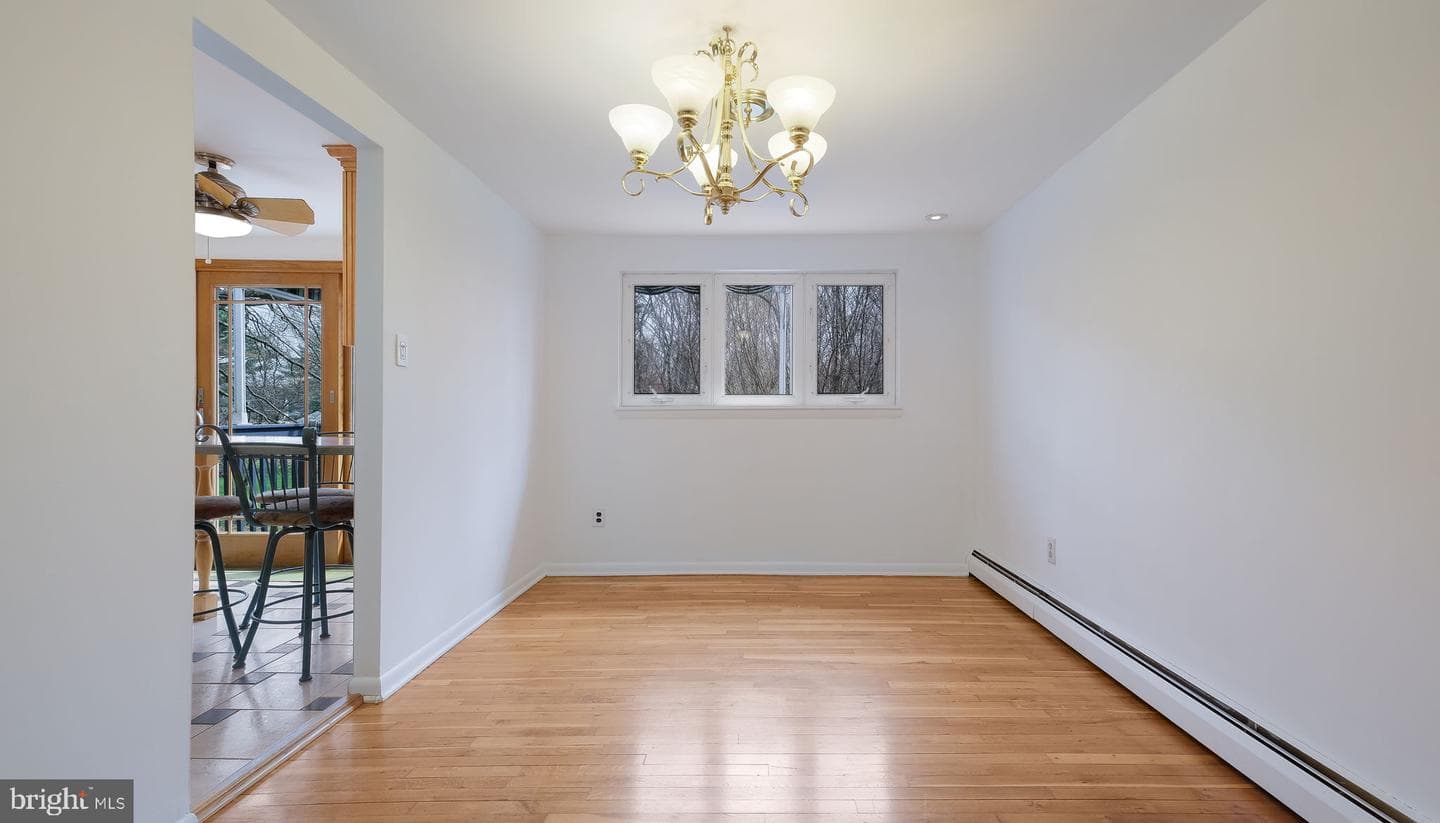 791 Griffiths Road photo 10