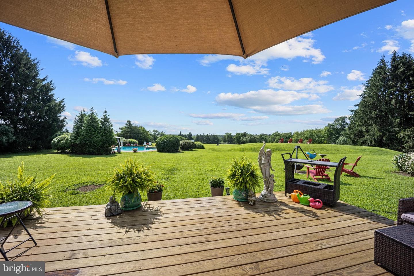 215 E Dark Hollow Road photo 3