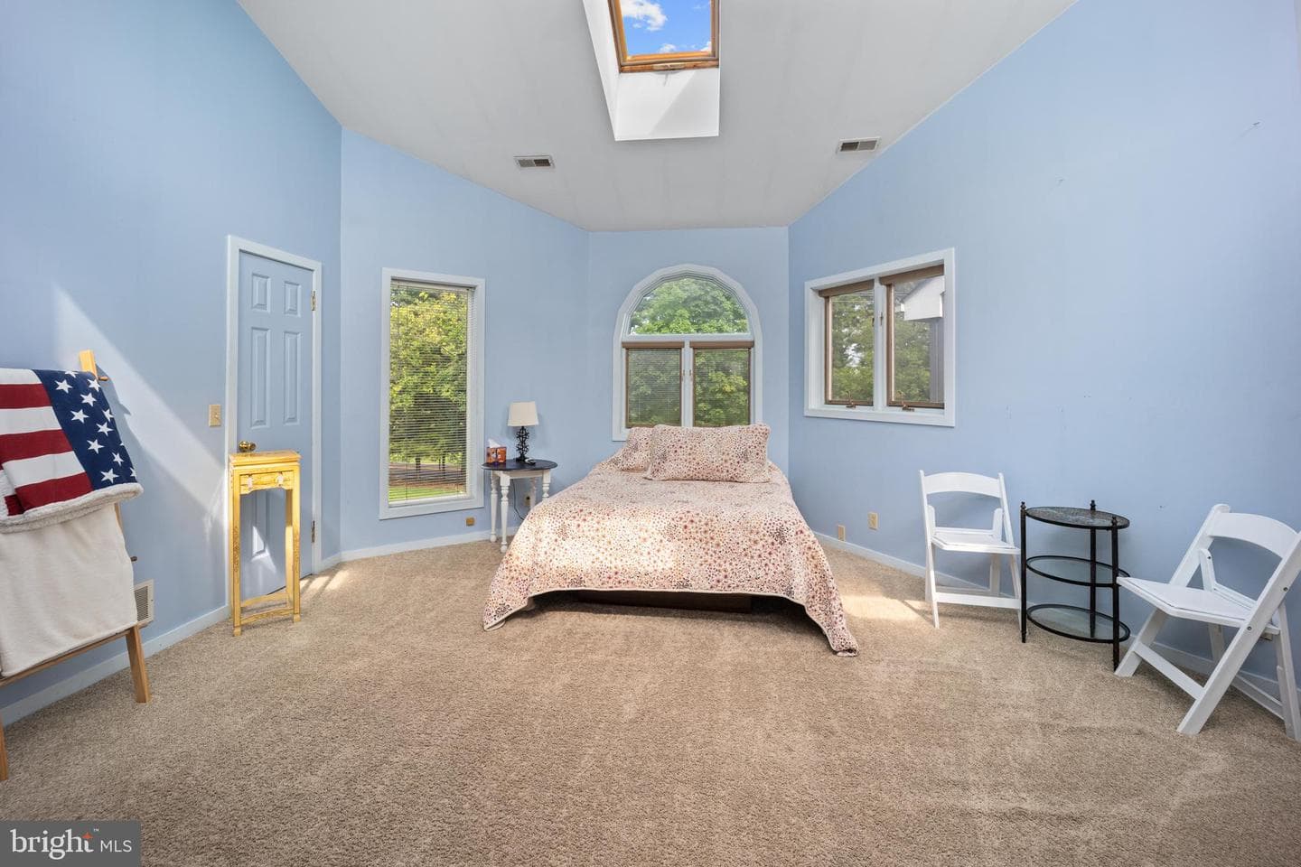 215 E Dark Hollow Road photo 33