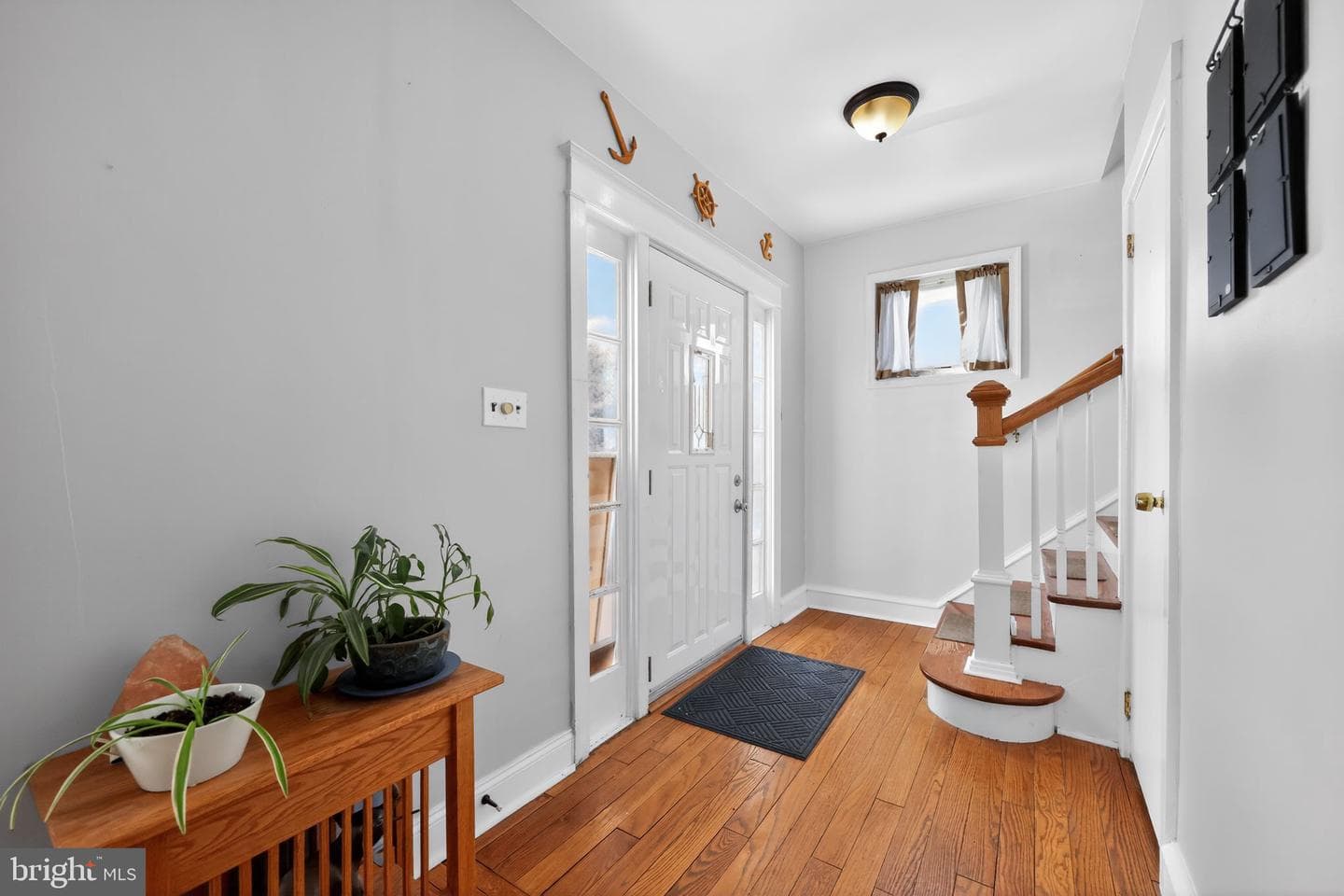 2832 Finley Avenue photo 4