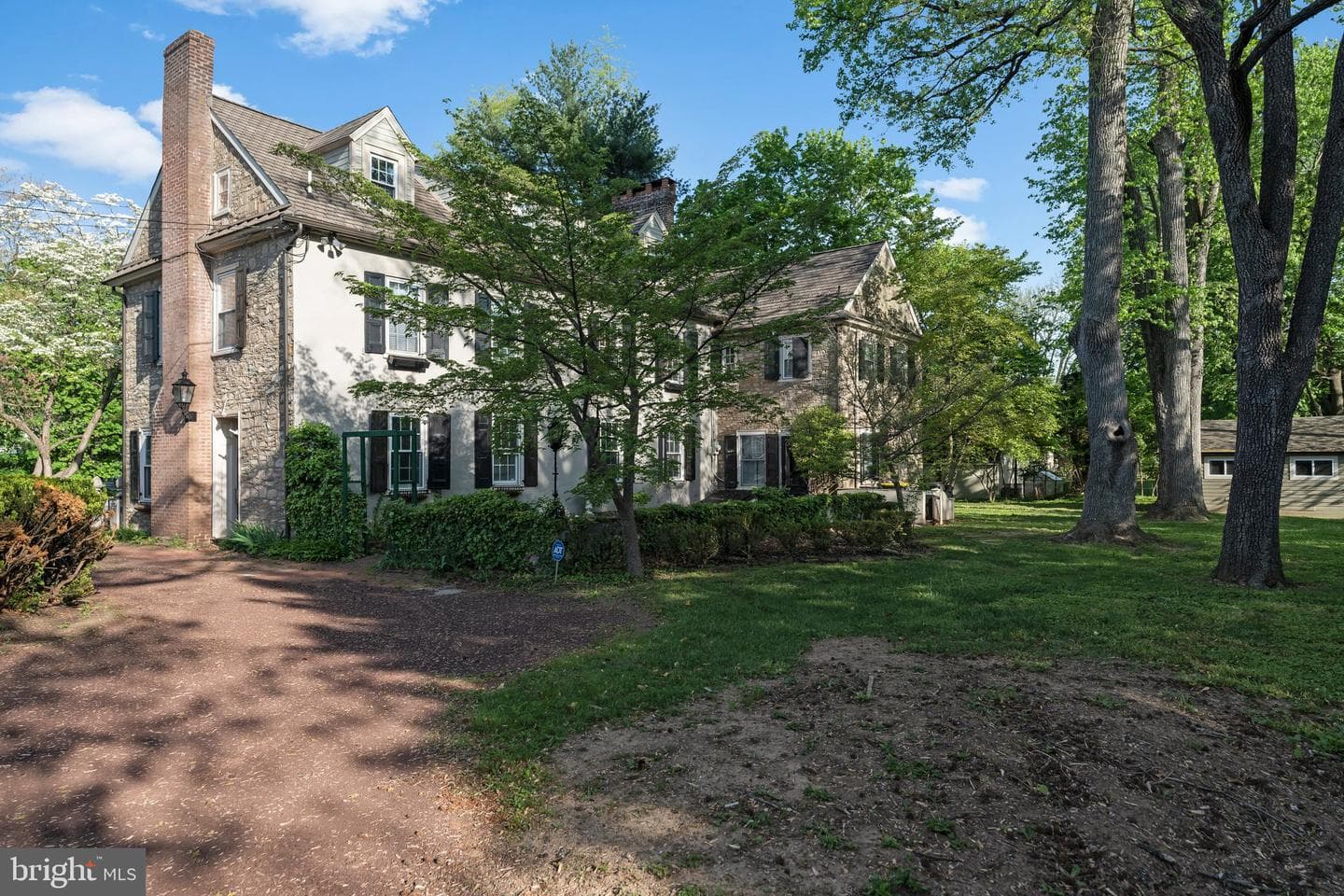 209 N Bellevue Ave photo 4