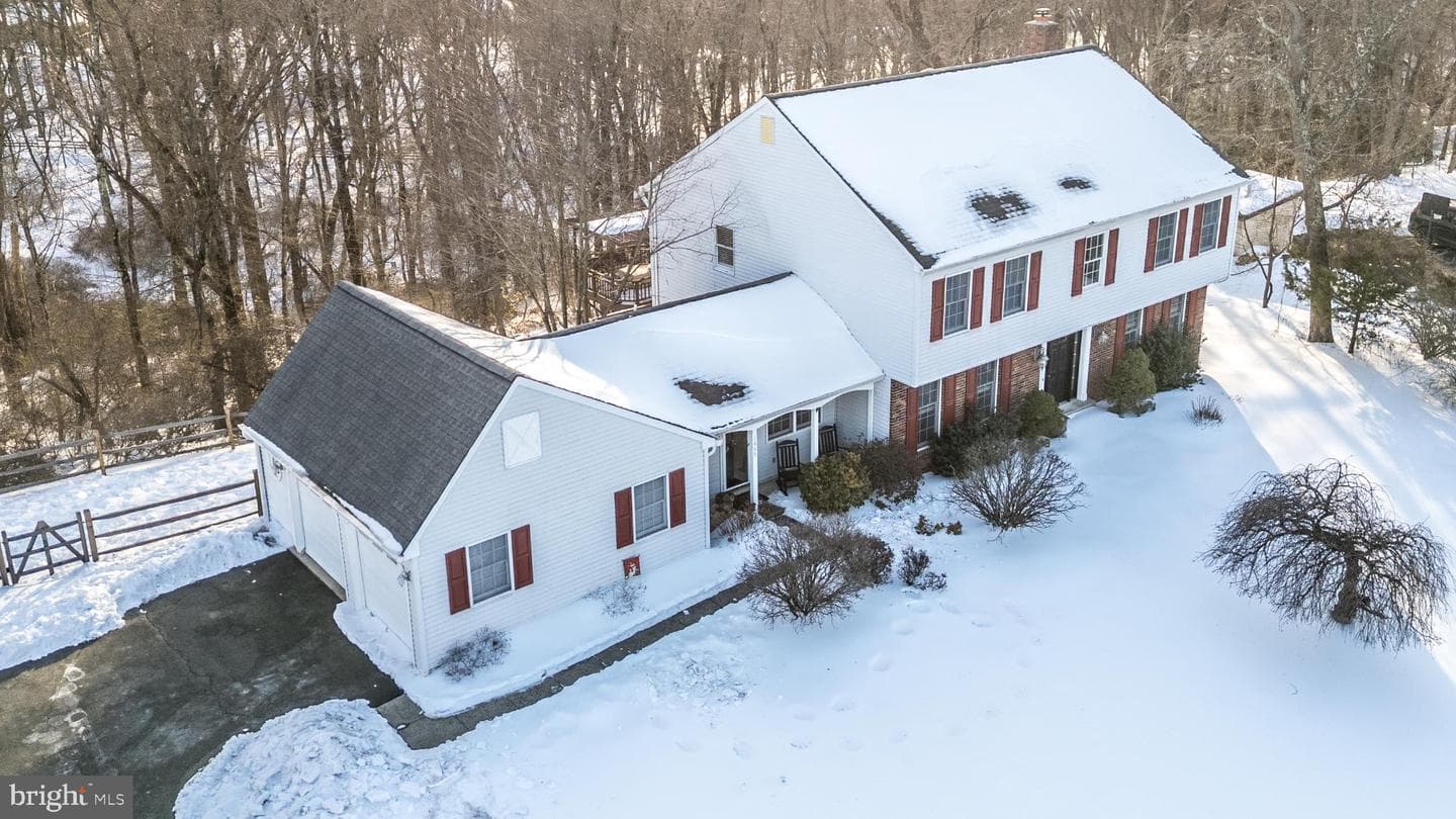 1465 Buck Hill Drive photo 6