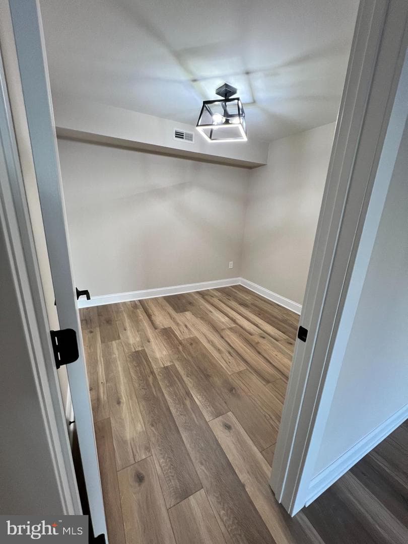 805 Society Place photo 11