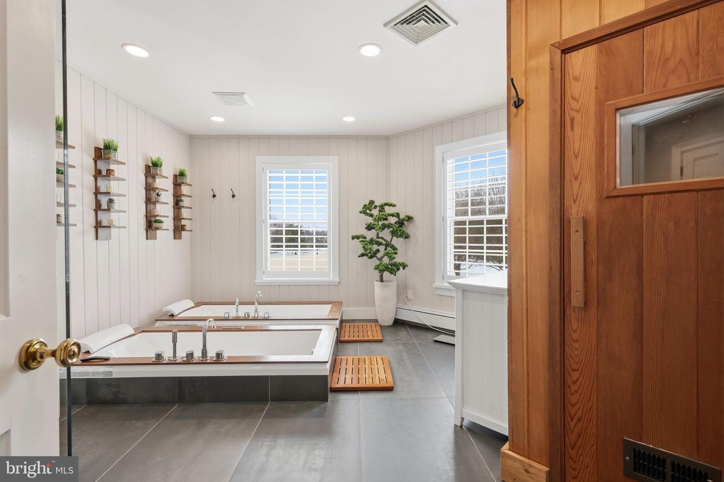 7 Woodland Road photo 85