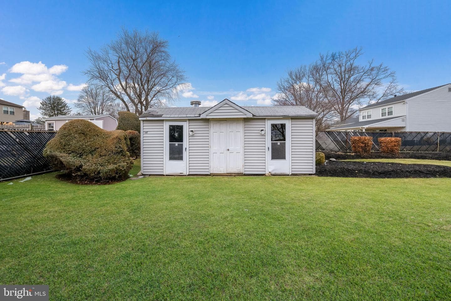64 Springwood Drive photo 37