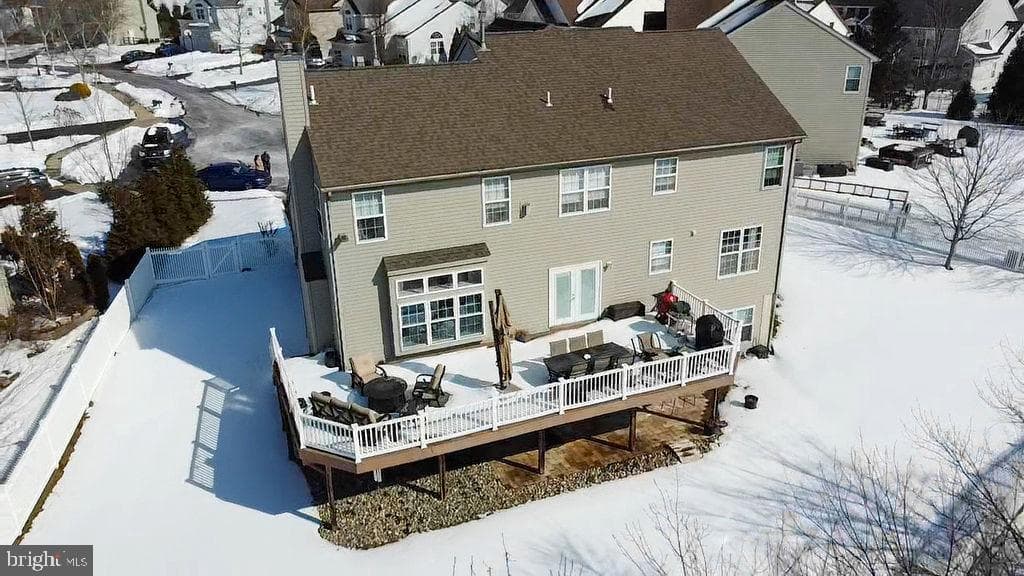814 Sydni Court photo 100