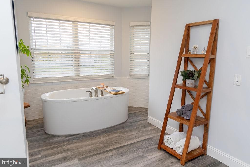 814 Sydni Court photo 42