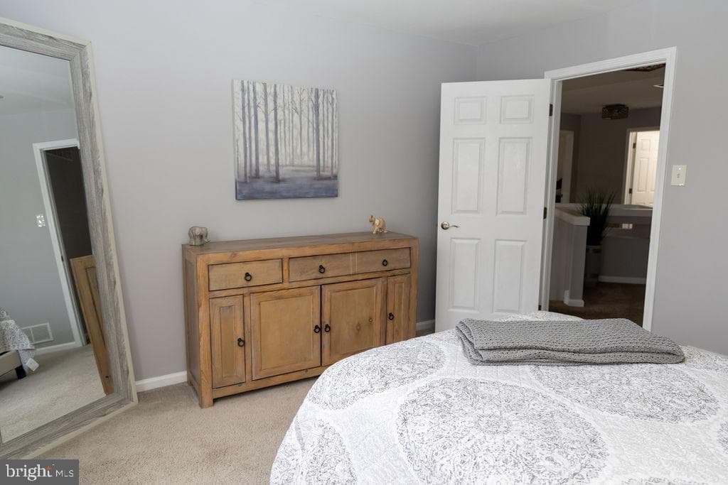 814 Sydni Court photo 50