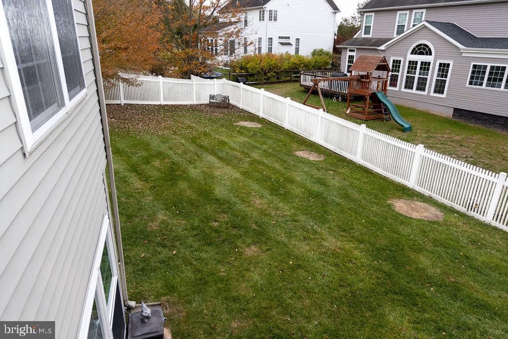 814 Sydni Court photo 86