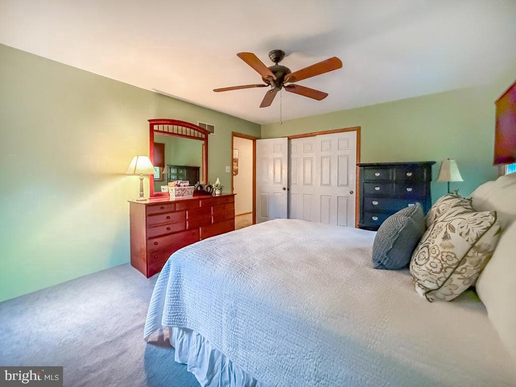336 Fox Hollow Drive photo 33