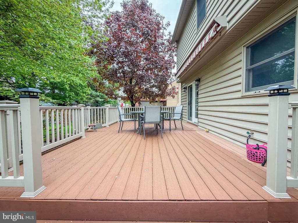 336 Fox Hollow Drive photo 40