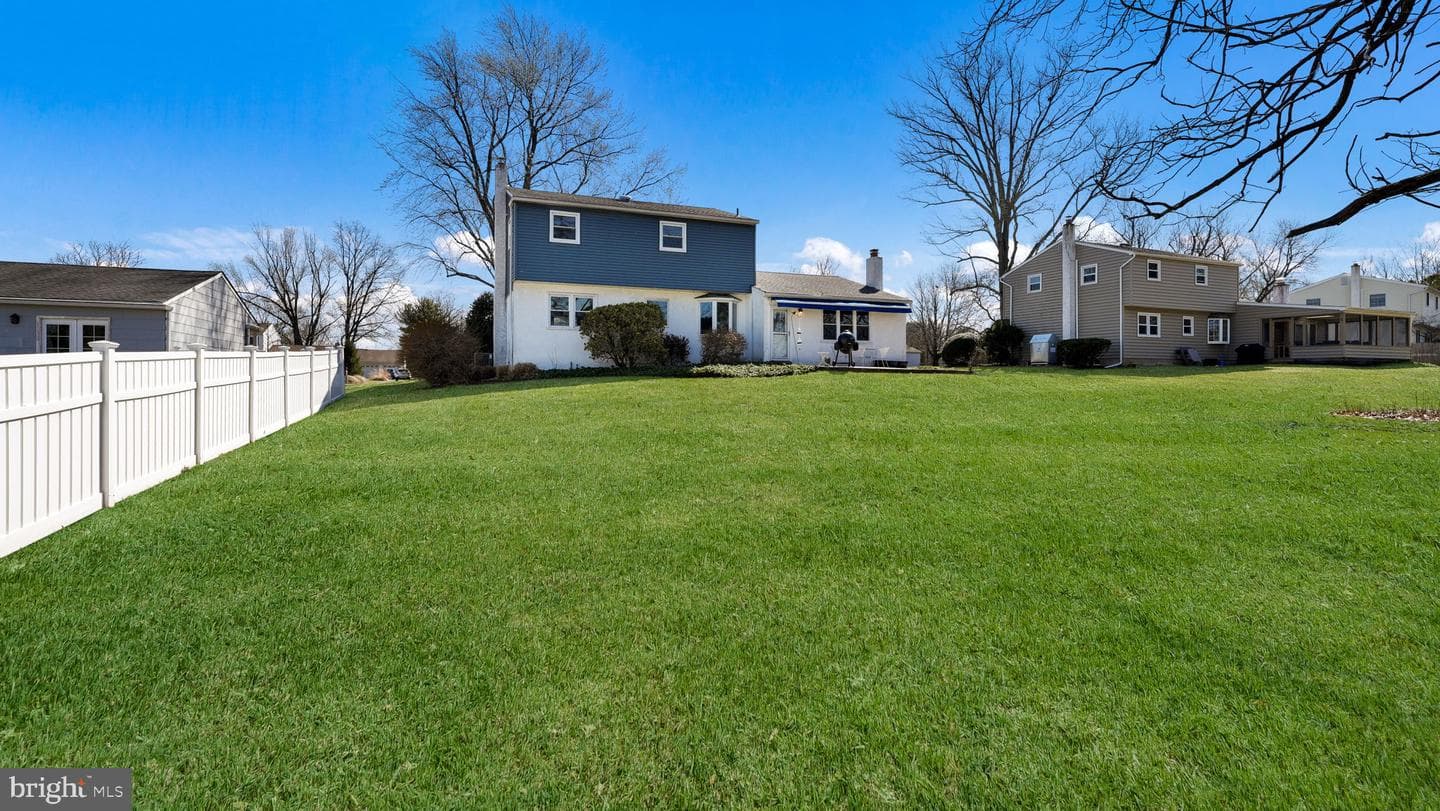 50 Hickory Lane photo 27