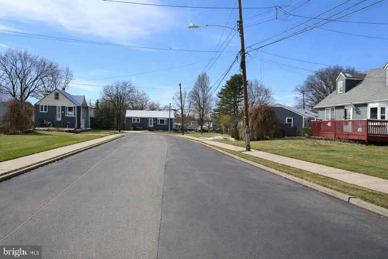 11 Carolina Avenue photo 12
