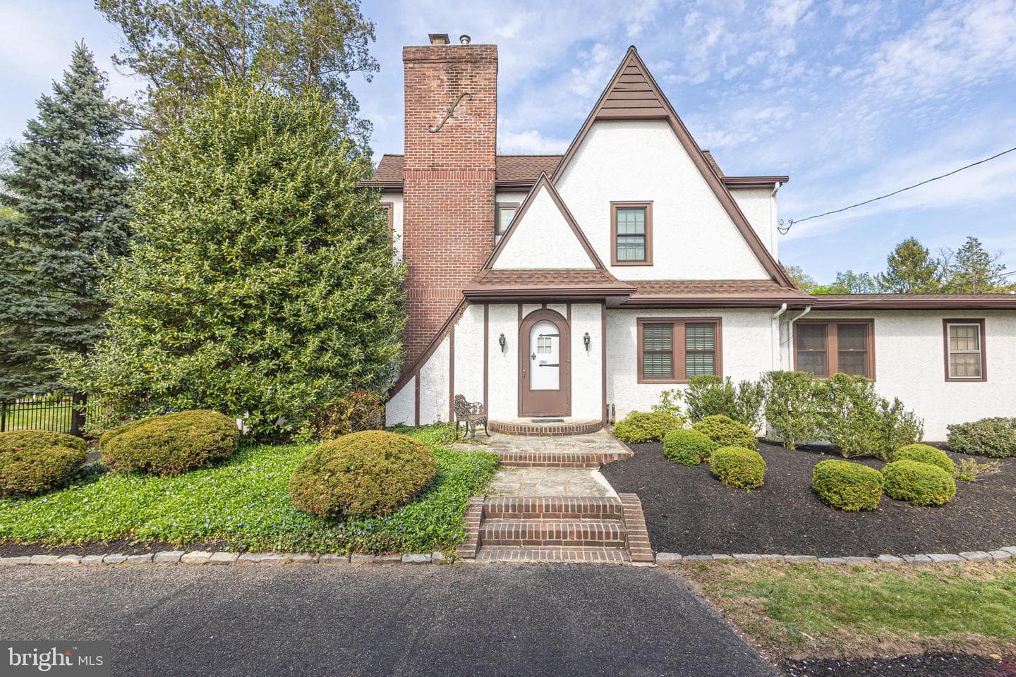 1802 Yardley Morrisville Rd photo 3