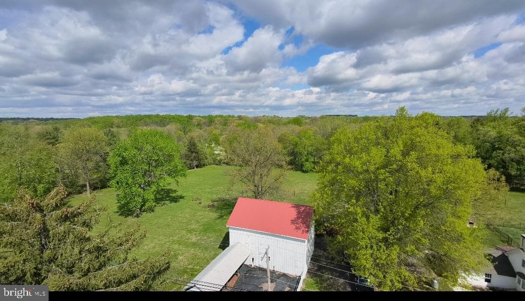 576 Churchville Lane photo 7