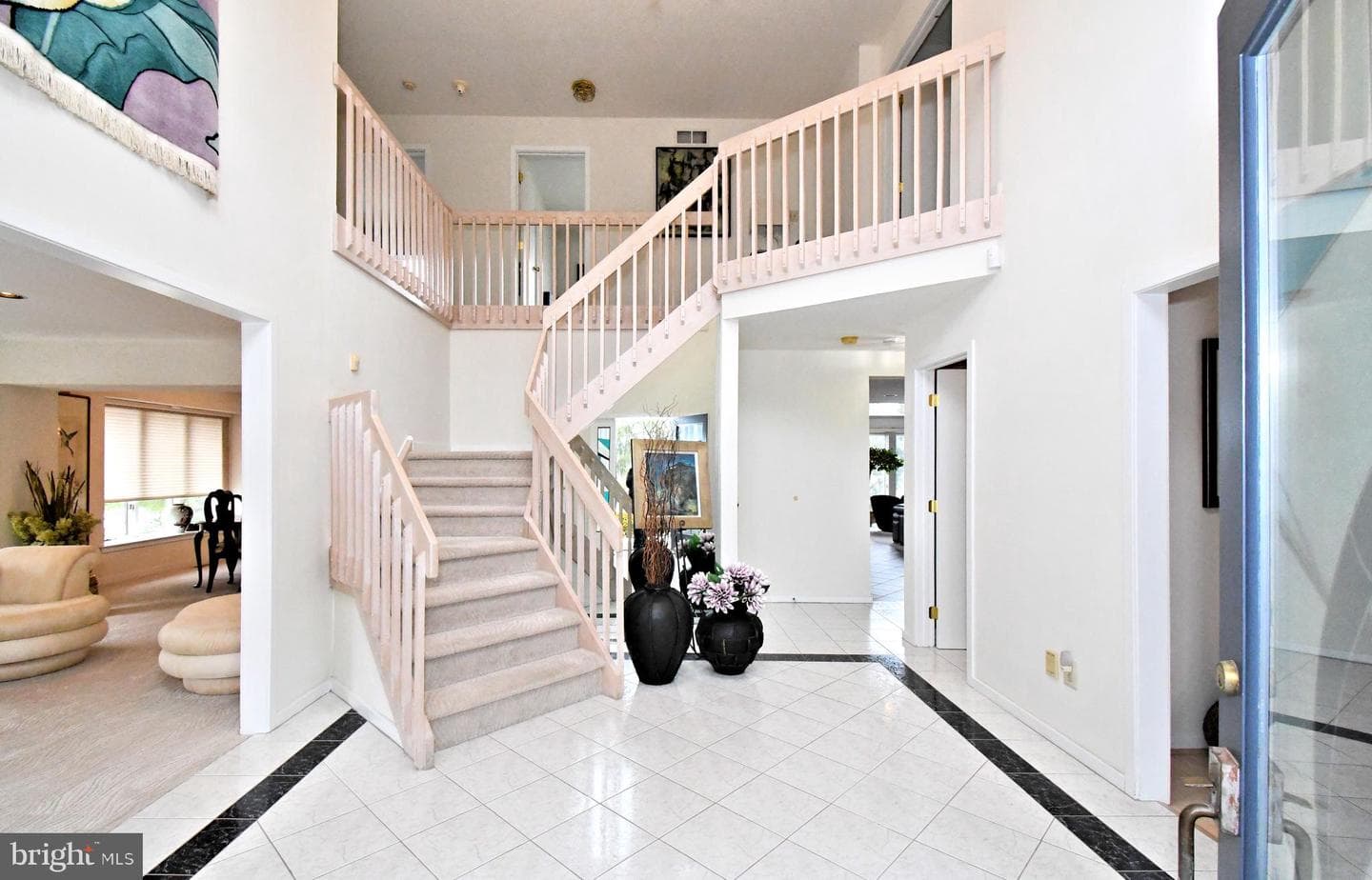 83 Rocking Horse Way photo 3