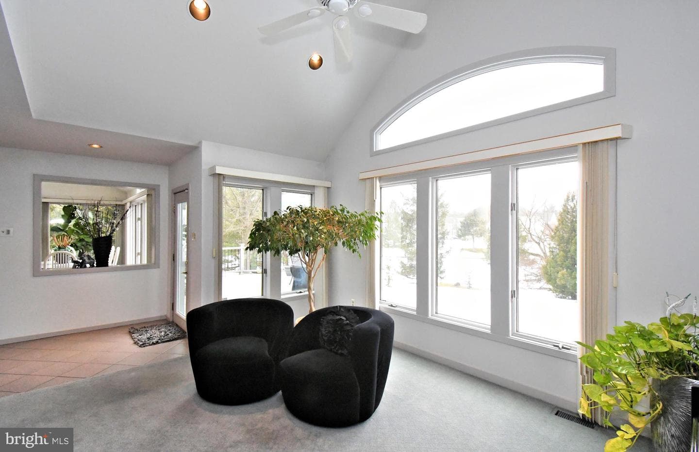 83 Rocking Horse Way photo 8