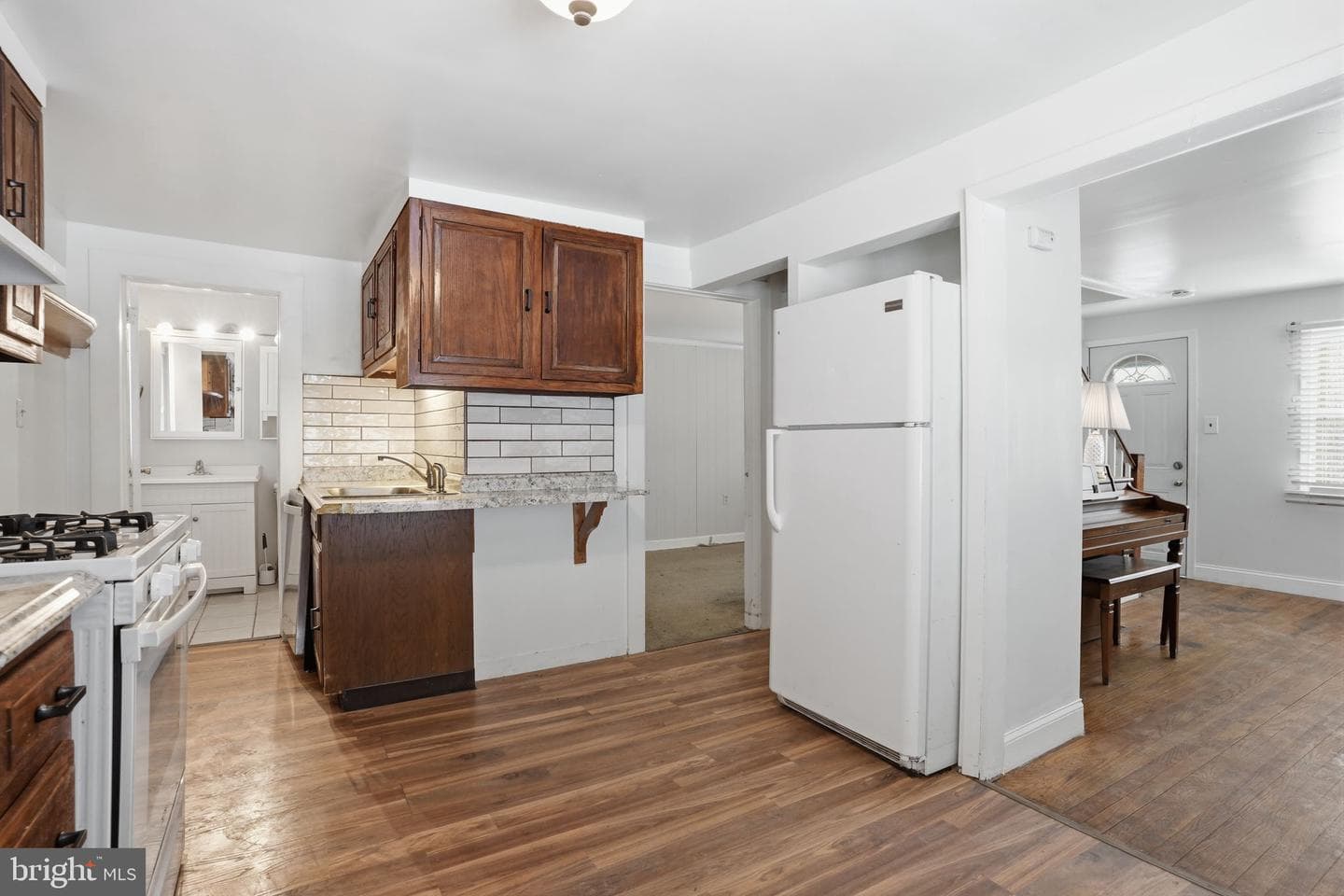 622 Corson Street photo 6