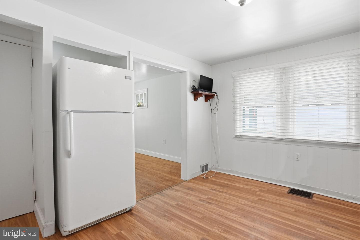 622 Corson Street photo 9