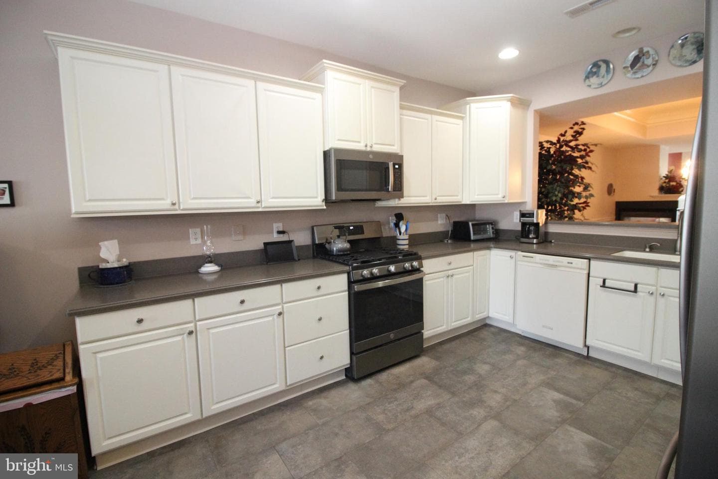 175 Reagan Drive photo 4