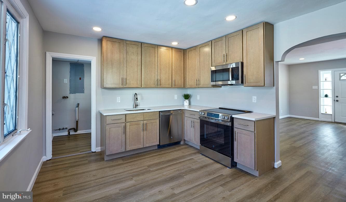 1171 W County Line Road photo 6