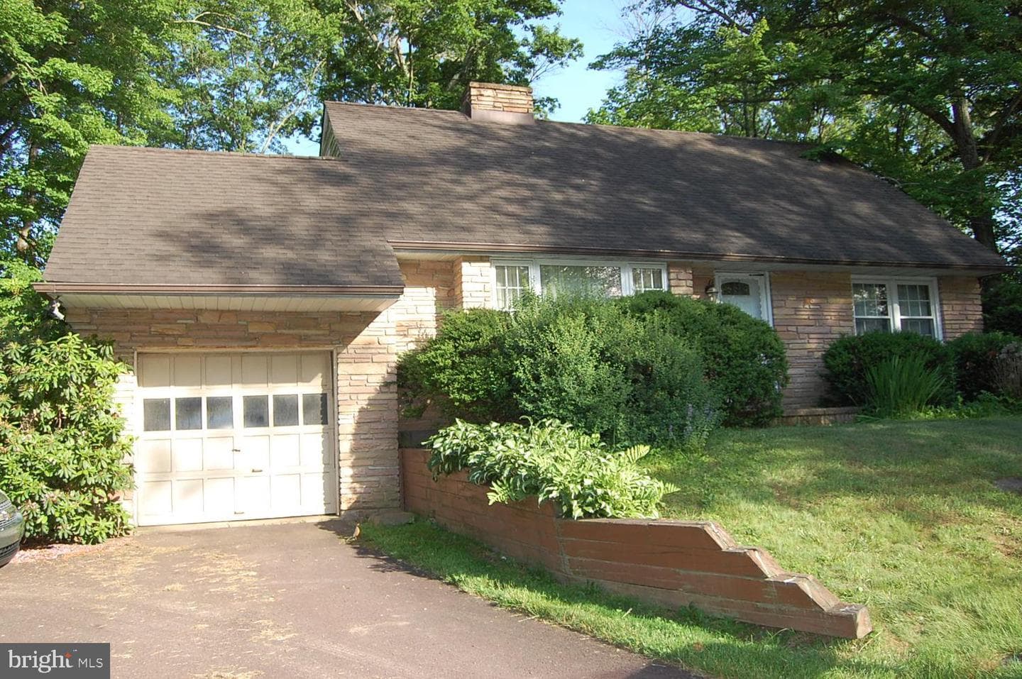 314 E Park Avenue photo 2
