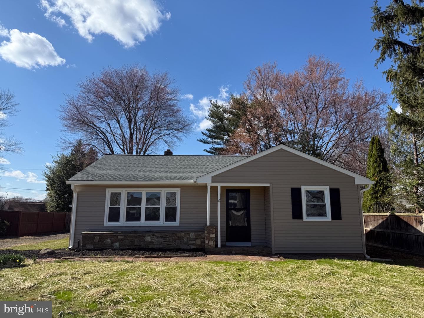 1420 S Pleasant Drive photo 21
