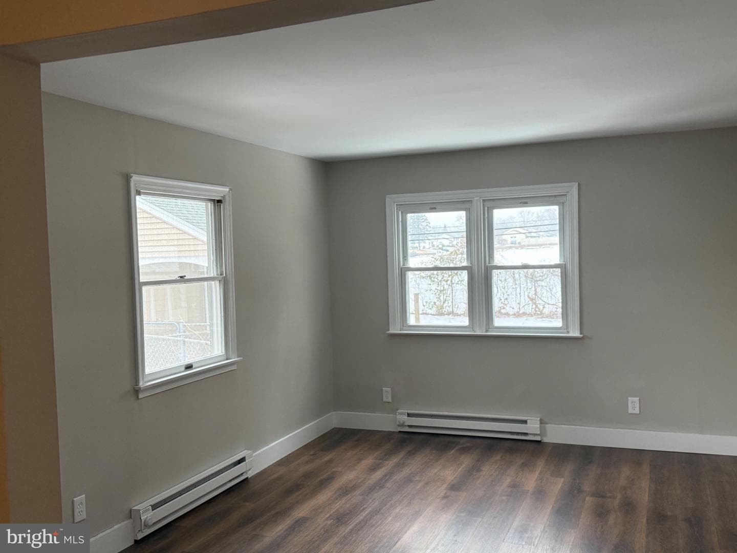 1420 S Pleasant Drive photo 8
