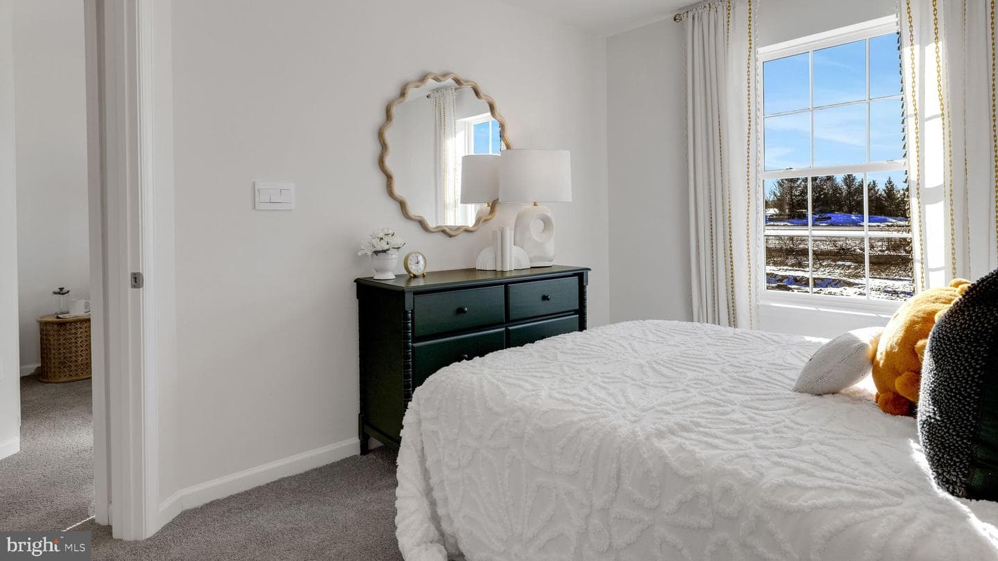 213 Independence Court photo 31