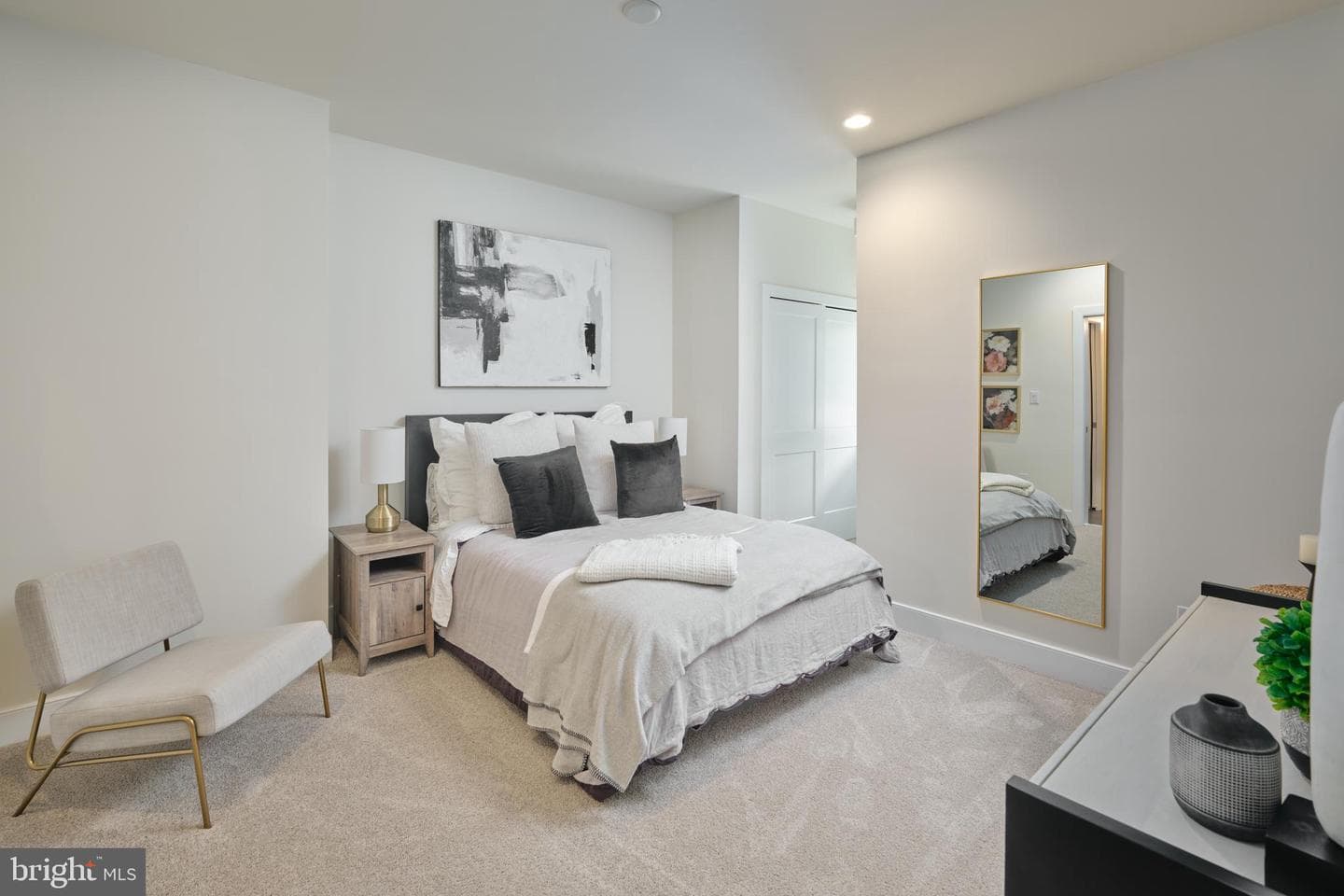 508 Carmela Way photo 21