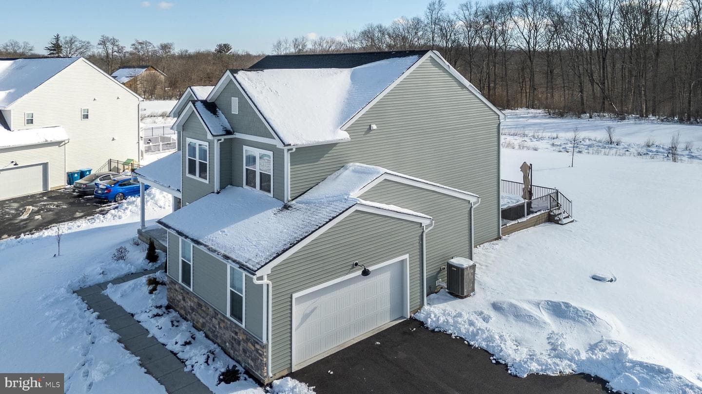 1033 Mariwill Drive photo 8