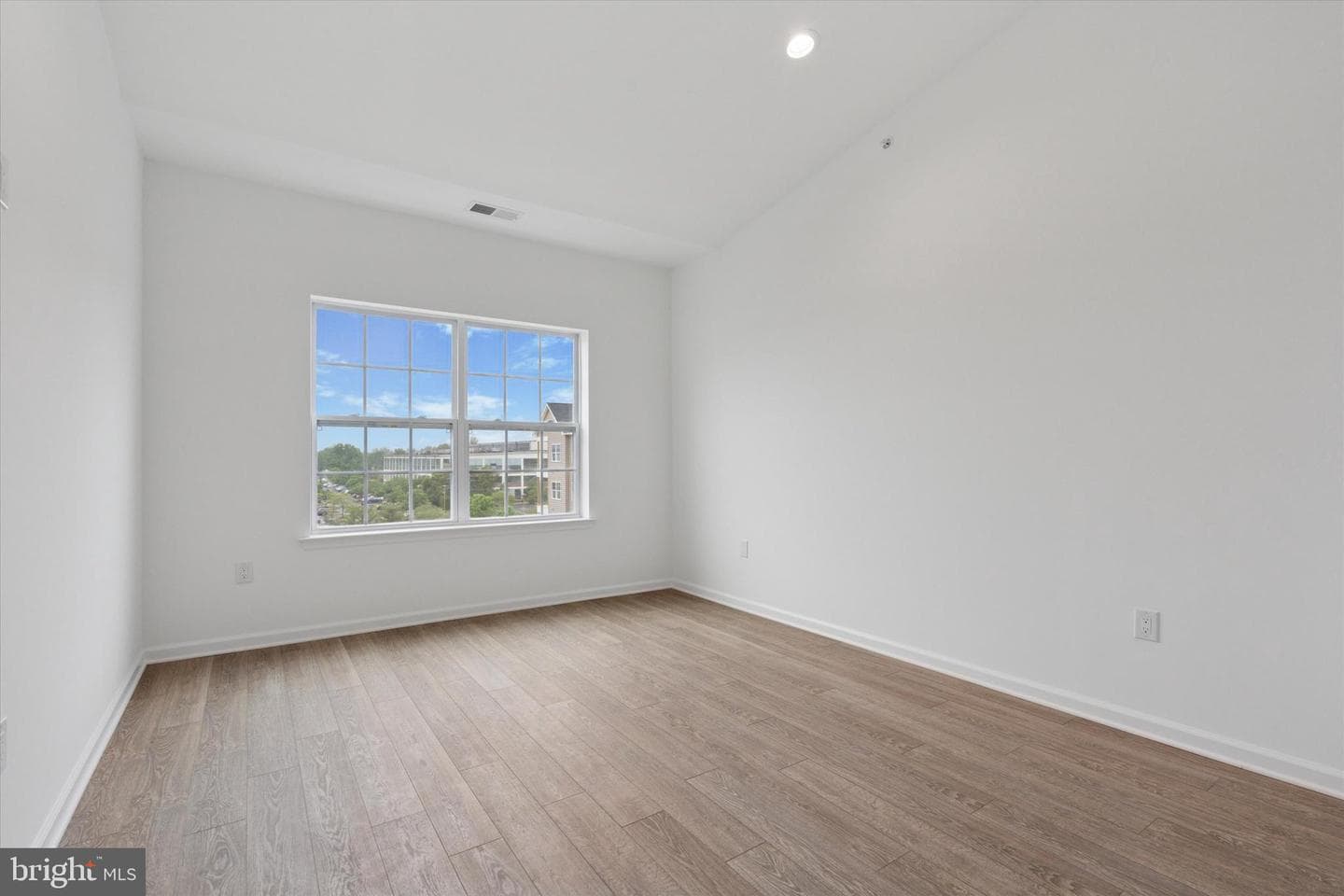 16323 River View Court photo 24