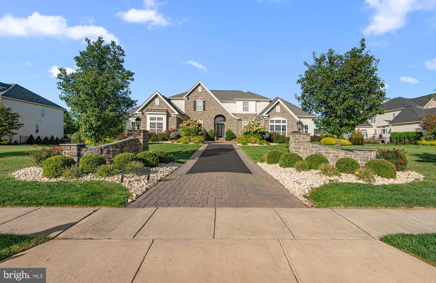 23 Oxford Drive photo 43