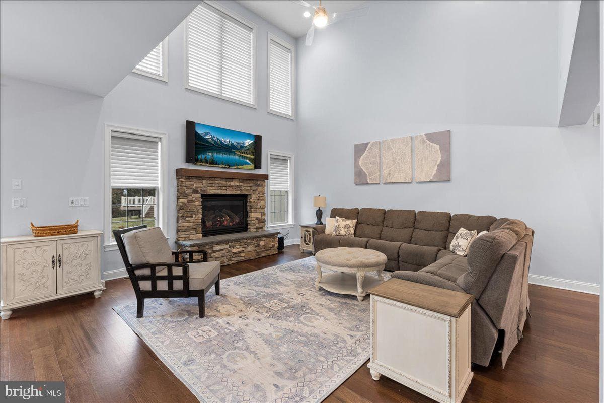 311 Saint James Drive photo 20
