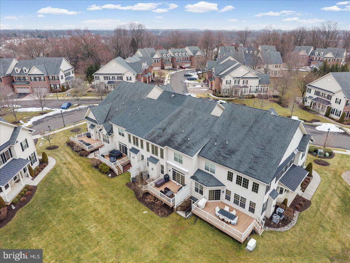 311 Saint James Drive photo 50