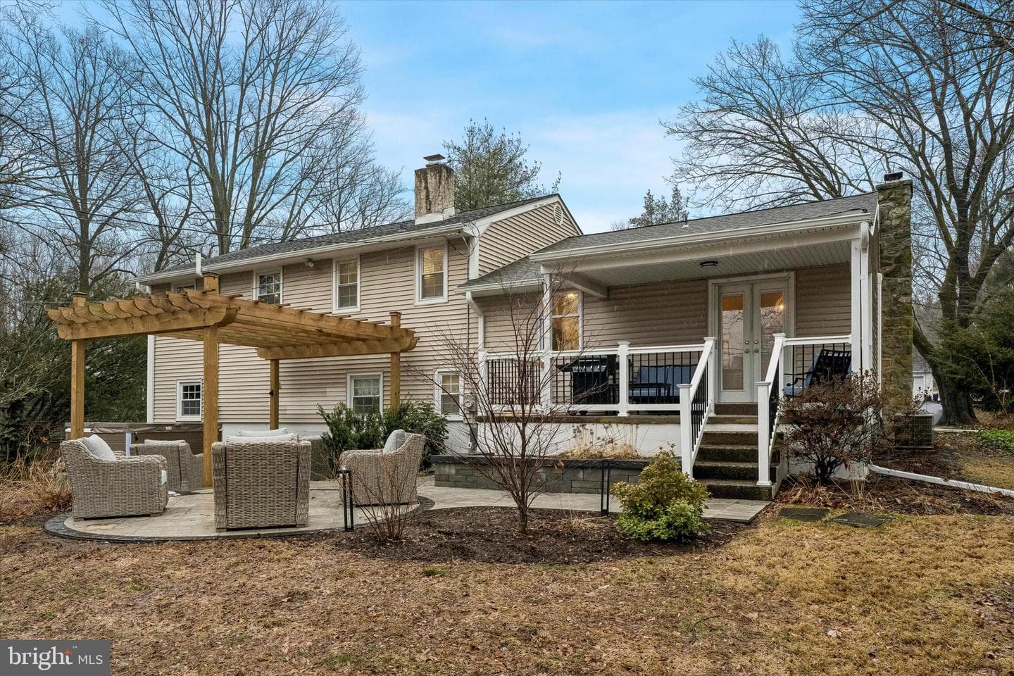45 Creek Drive photo 2