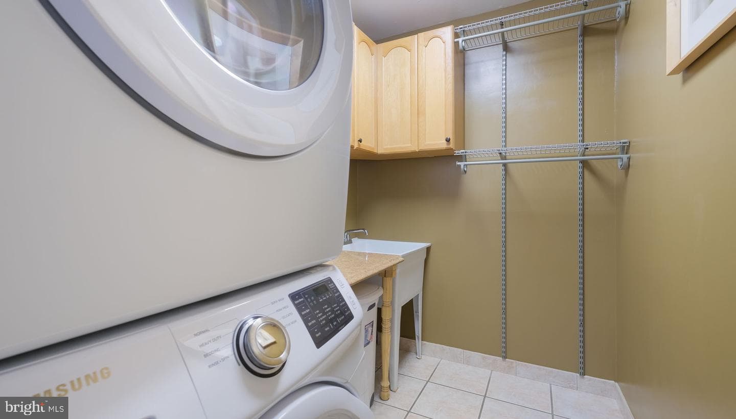 1831 Bunkerhill Road photo 14