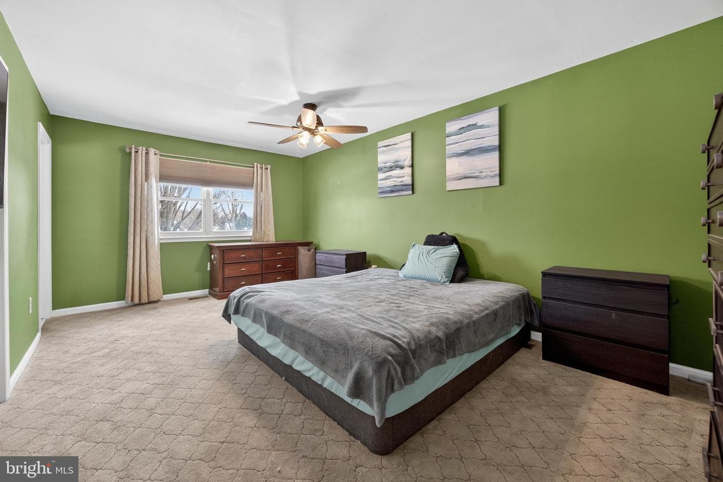 52 Hampton Drive photo 17