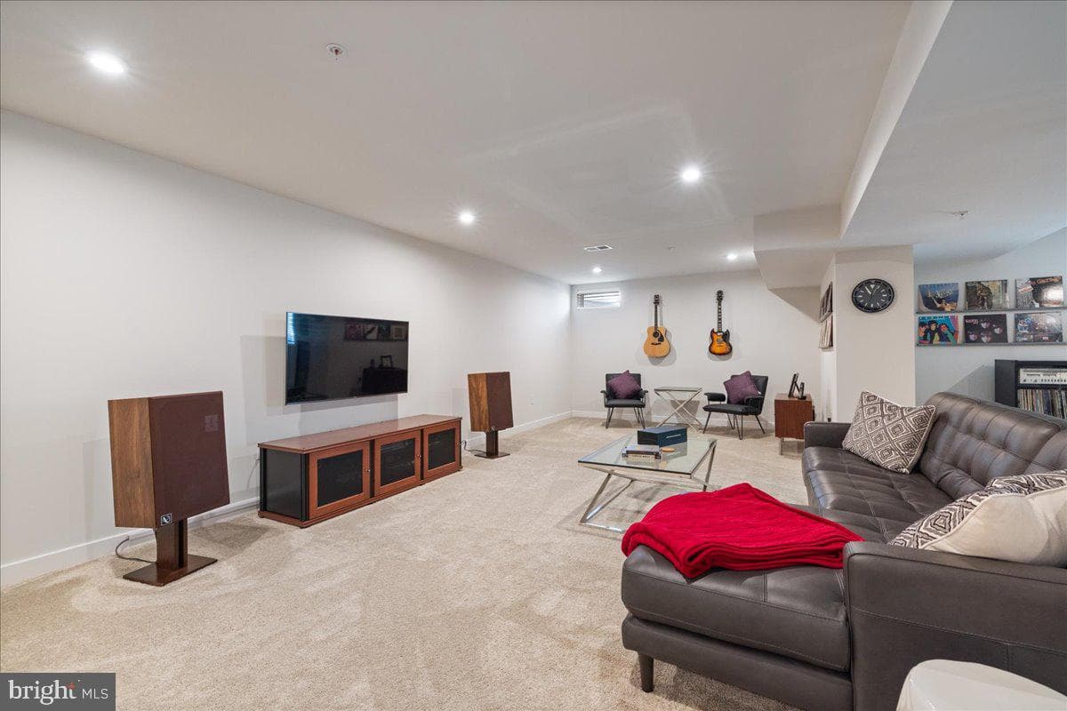 34 Griffin Way photo 41
