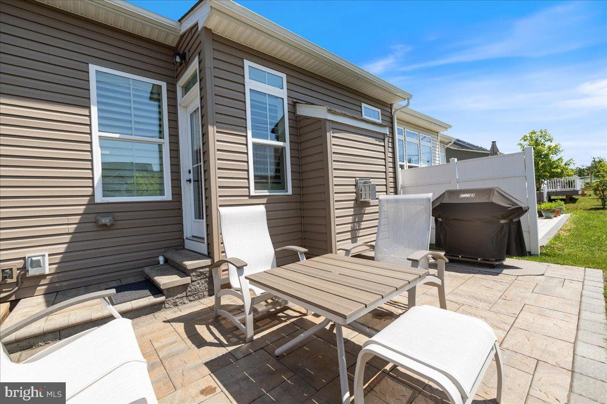 34 Griffin Way photo 46