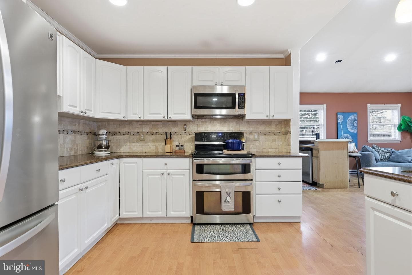 9 Harmony Road photo 16