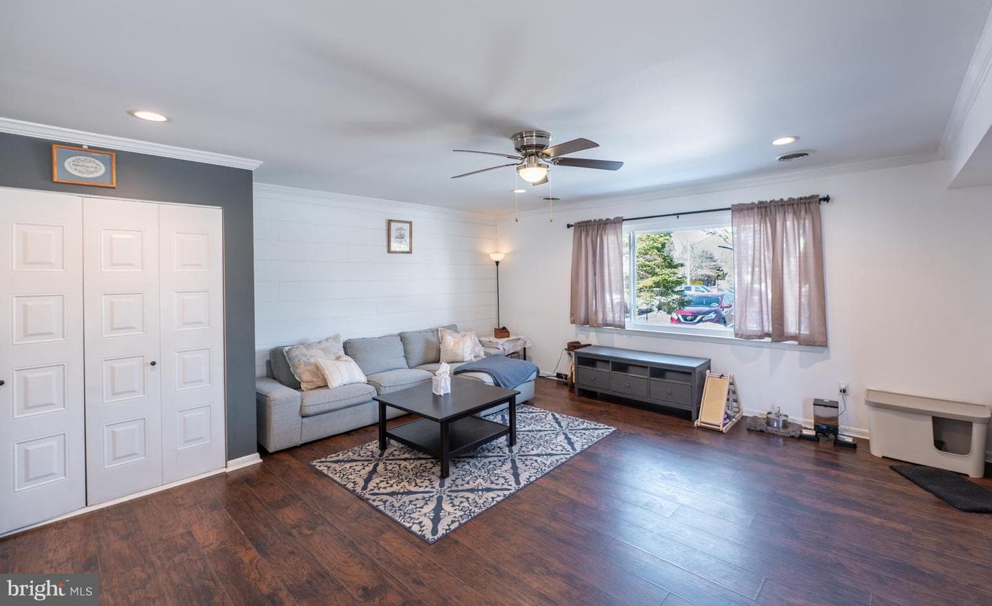 54 Ivy Court photo 8