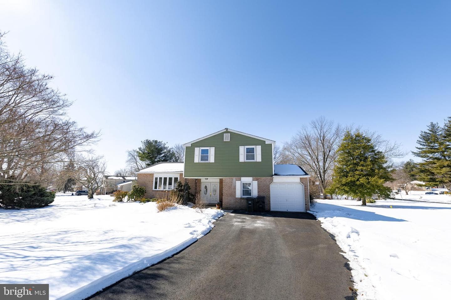 184 W Georgianna Drive