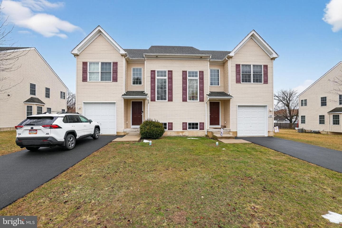 135 Sugarbush Drive photo 2